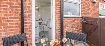 2 bedroom accommodation in Louth