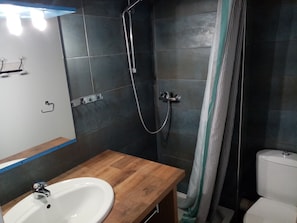 Chuveiro, secador de cabelo