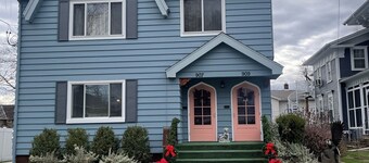 Comfy Flat with Old World Charm in the city