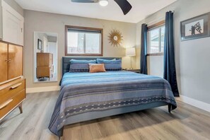 Fer et planche à repasser, lit parapluie, Wi-Fi gratuit, draps fournis