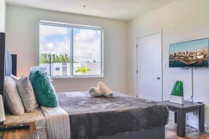 3 Schlafzimmer, Bügeleisen/Bügelbrett, WLAN, Bettwäsche