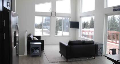 Peaceful Homer Getaway