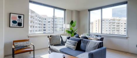 Televisie en een kantoor