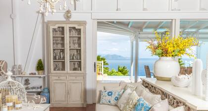 Luxury Villa in the French Carribean with a stunning view