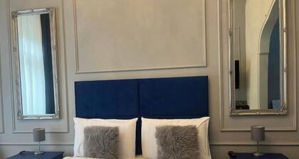 Elegant Suite in the Historic Heart of Lavis - Palace of 1472