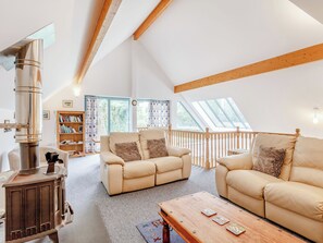 Unclassified image, 2 of 39, button - Ptarmigan Cottage-UKC5518 (Boat of Garten)