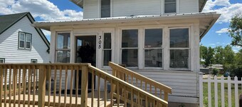 This house is a 4 bedroom(s), 3 bathrooms, located in Fort Pierre, SD.