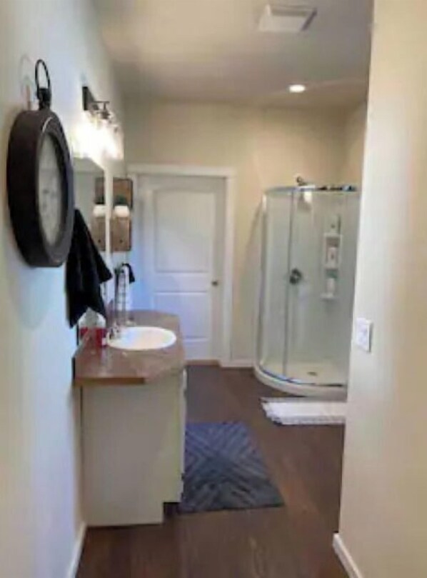 Bathtub