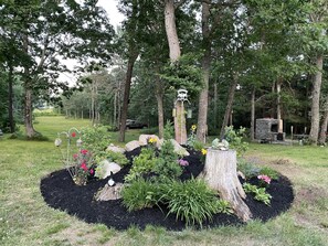 Property grounds - Entire Private Home on Secluded 6 Acre Lot with Water View Near Beaches (Wareham)