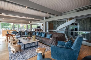 Lobby - Savoielac  Lake Annecy Talloires  Panoramic view  Villa Egalité (TALLOIRES MONTMIN)