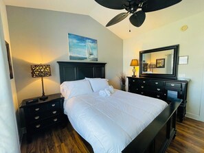 1 soverom, strykejern/-brett, wi-fi og sengetøy