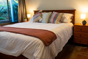 3 عدّة غرف نوم ومكواة/لوح كي وواي فاي مجانًا وملاءات أسرّة