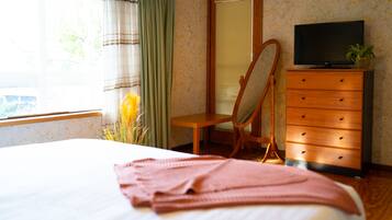 3 habitaciones, tabla de planchar con plancha y wifi gratis