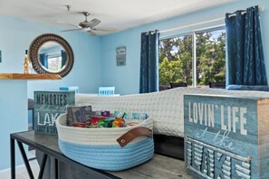 Desk, iron/ironing board, free WiFi, bed sheets - King Bed, Sleeps 6, Lake Winni Views & Pool (Laconia)