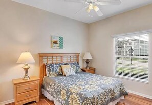 5 chambres, fer et planche à repasser, Wi-Fi gratuit, draps fournis