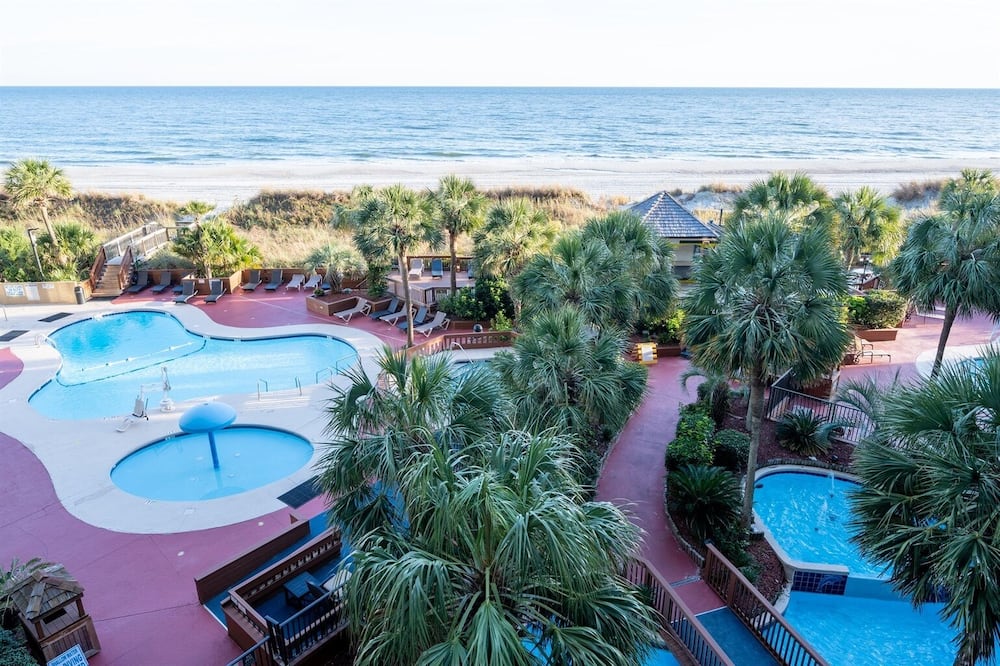 Updated Oceanfront Suite! Perfectly located for shopping, dining, entertainment!