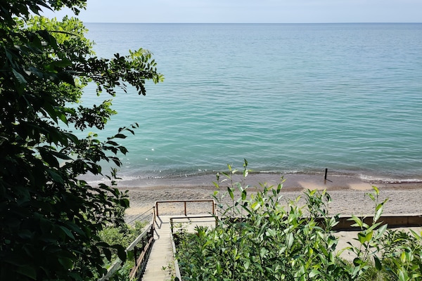 Platja a a prop, gandules de platja i tovalloles de platja