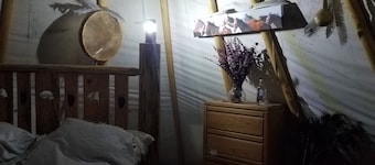 Come Stay in a Tipi With WIFI