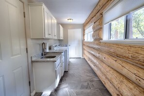 Interior - Cub Lake Cabin with Hot Tub (Show Low)