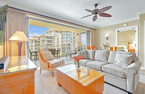 Fernseher, DVD-Player, Stereoanlage