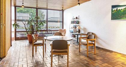 'Ferienwohnung Fetscher 1' in Seenähe mit Gemeinschaftspool und WLAN