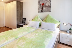 1 Schlafzimmer, Bügeleisen/Bügelbrett, kostenloses WLAN, Bettwäsche