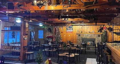Gresham Shores - Dancin' Bobber - PET FRIENDLY