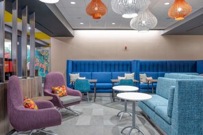 Lobby - Tru By Hilton Indianapolis Lawrence, In (Indianapolis)