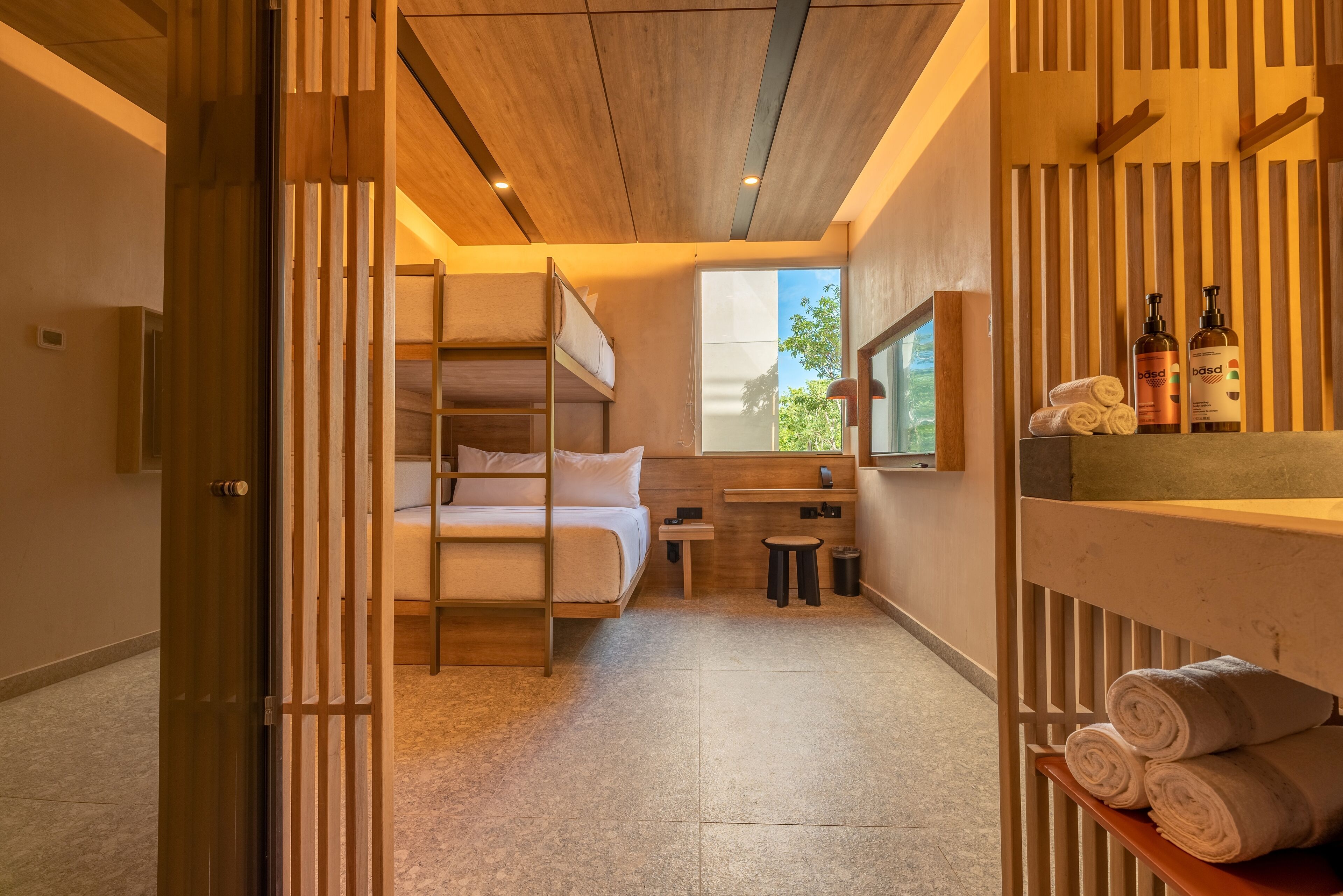 Premium bedding, in-room safe, individually decorated