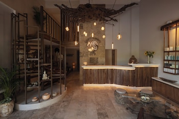 Body treatments, deep-tissue massages, manicures and pedicures, massages at Motto by Hilton Tulum
