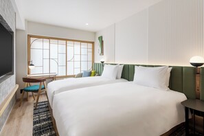Down duvets, in-room safe, desk, laptop workspace - Hilton Garden Inn Kyoto Shijo Karasuma (Kyoto)