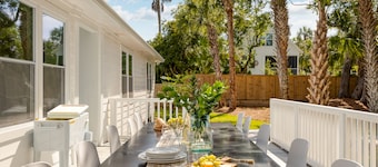 Lumie by AvantStay | 5BR Ranch w/ Firepit + Patio