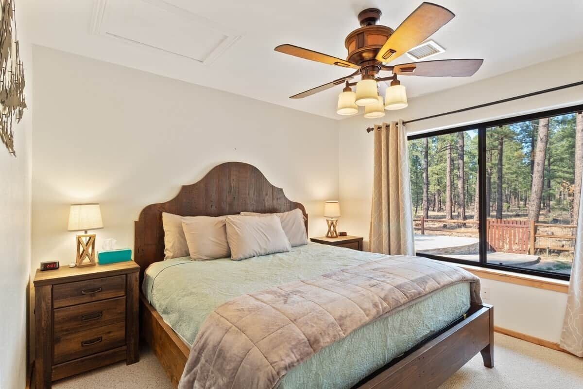 3 bedrooms, iron/ironing board, free WiFi, bed sheets