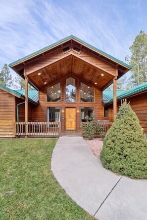 Exterior - Bearfoot Cabin (Pinetop)