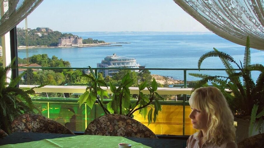 IHS''Frederik Joliot-Curie''