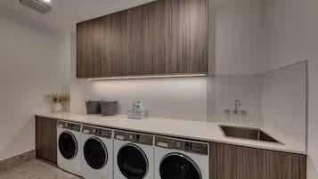 Ruang laundry