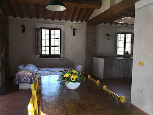 Dependance surrounded by greenery