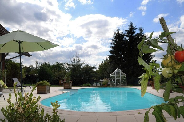 Piscine extérieure, piscine chauffée