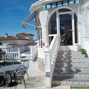 Outdoor dining - House with veranda pool and outdoor space (03170 ROJALES)