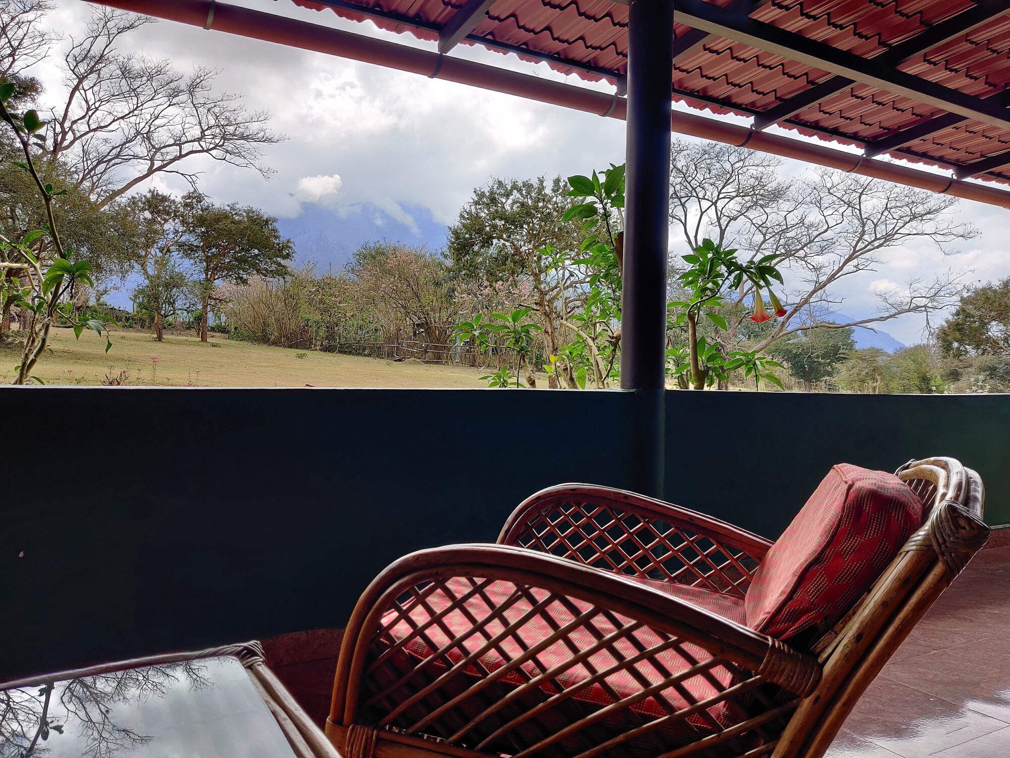 Deluxe Double Room | Living area