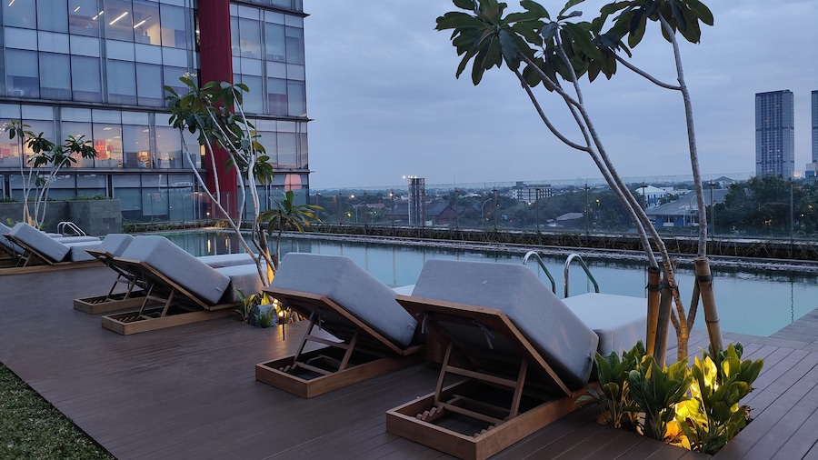 Ra Suites Simatupang