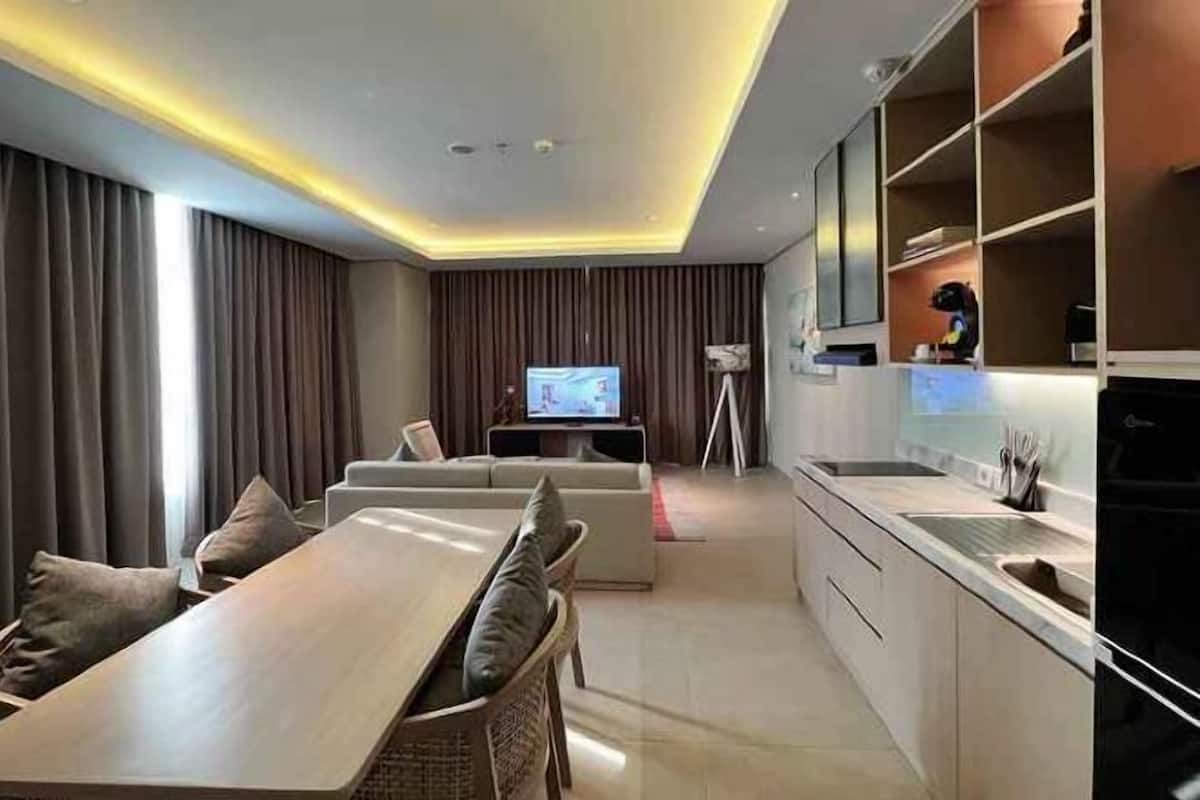 거실 공간 | 위성 채널 시청이 가능한 40인치 LED TV, TV