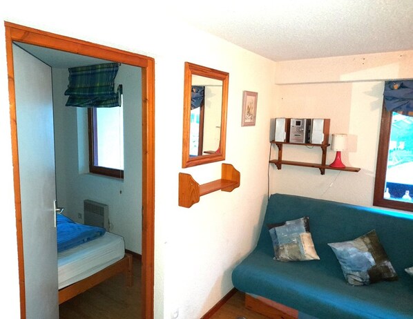 Interior - 2-room apartment for rent, 100m from slopes (Saint-Jean-d'Aulps)