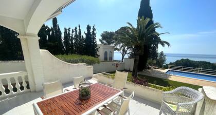 MILA adosado vistas al mar