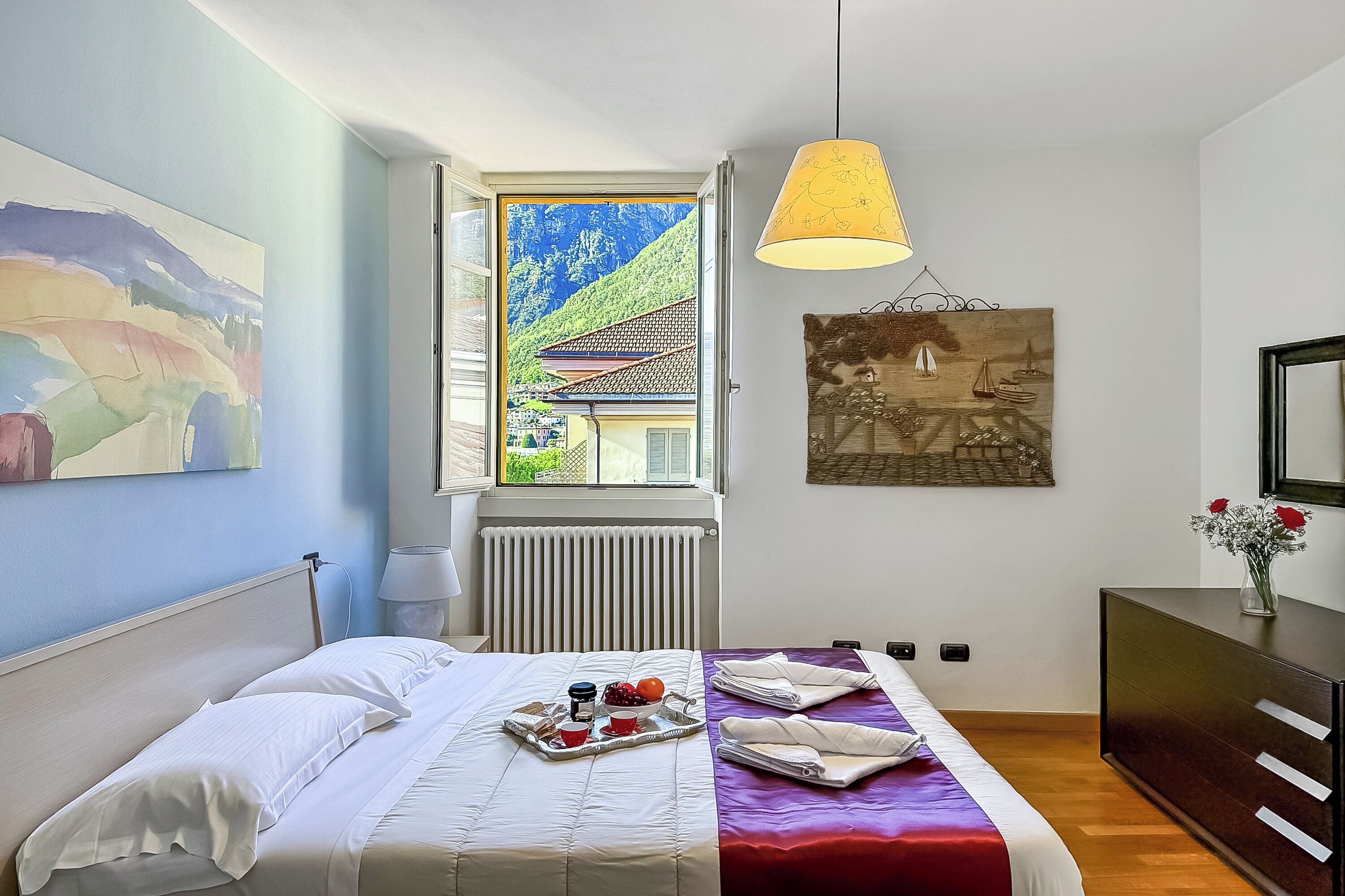 Apartament familiar, diversos dormitoris, 2 banys, al costat del llac (La Piazza Menaggio) | 3 dormitoris, planxa i posts de planxar, wifi gratuïta i roba de llit 