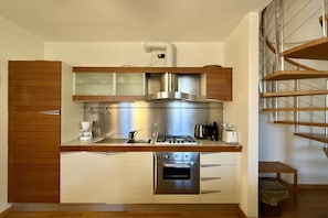 Microwave, oven, stovetop, dishwasher - La Piazza Menaggio (Menaggio)