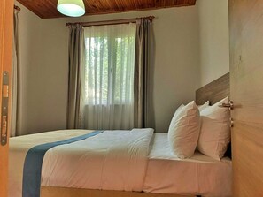 Ylelliset vuodevaatteet, ilmaiset minibaarituotteet