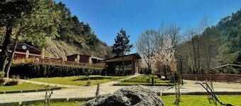 Feel & Live Hotel Villas Restaurant