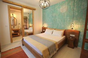 Deluxe Room | Premium bedding, free WiFi, bed sheets - Sakız Kızı Alaçatı (Cesme)