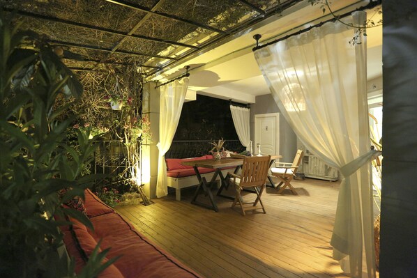 Lobby sitting area - Sakız Kızı Alaçatı (Cesme)